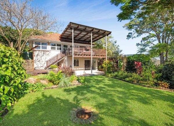 100 Beverley Hill Street, Moorooka